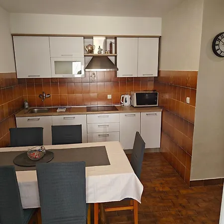 Διαμέρισμα Nimcevic Biograd Na Moru