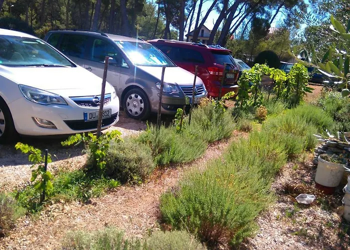 アパート Nimcevic